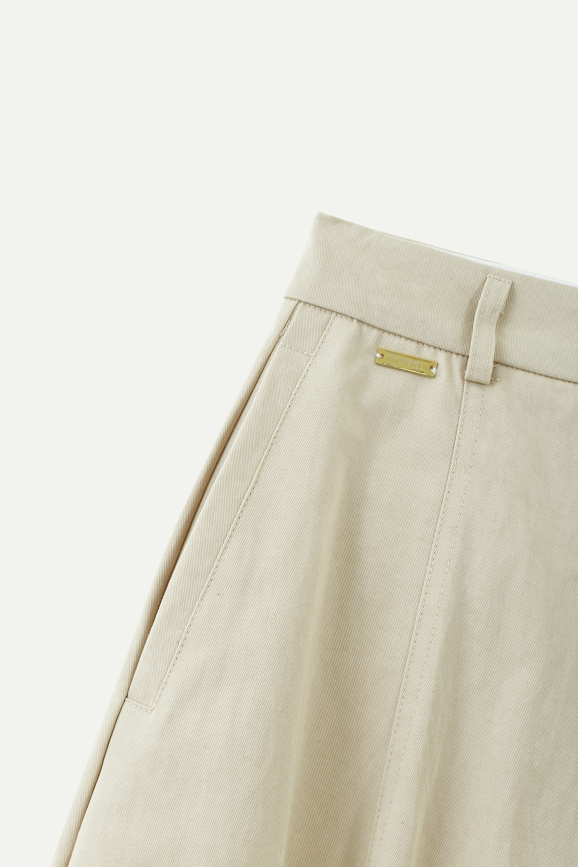 Pleated Wide-Leg Trousers