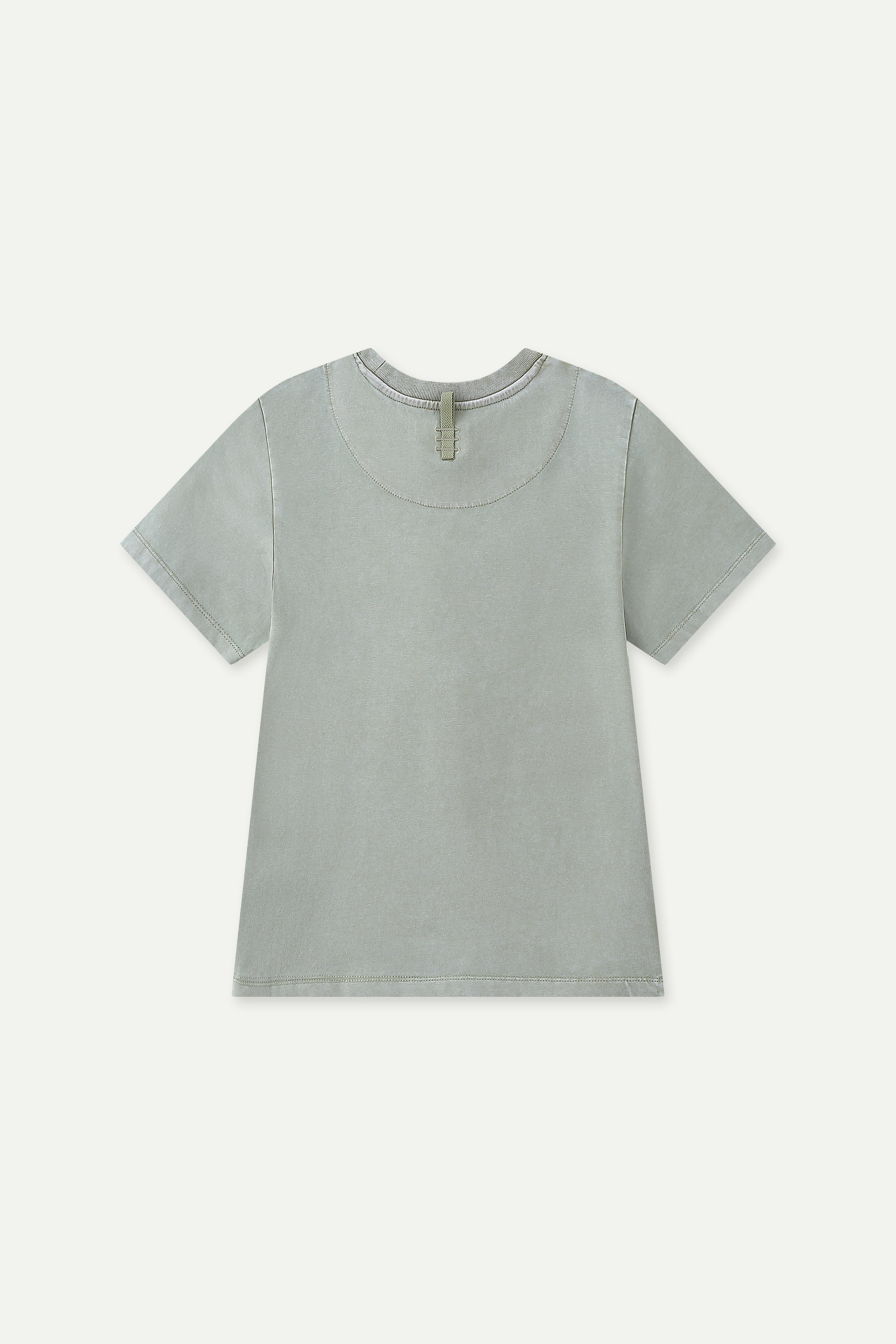 酸洗做舊小 Logo T 恤