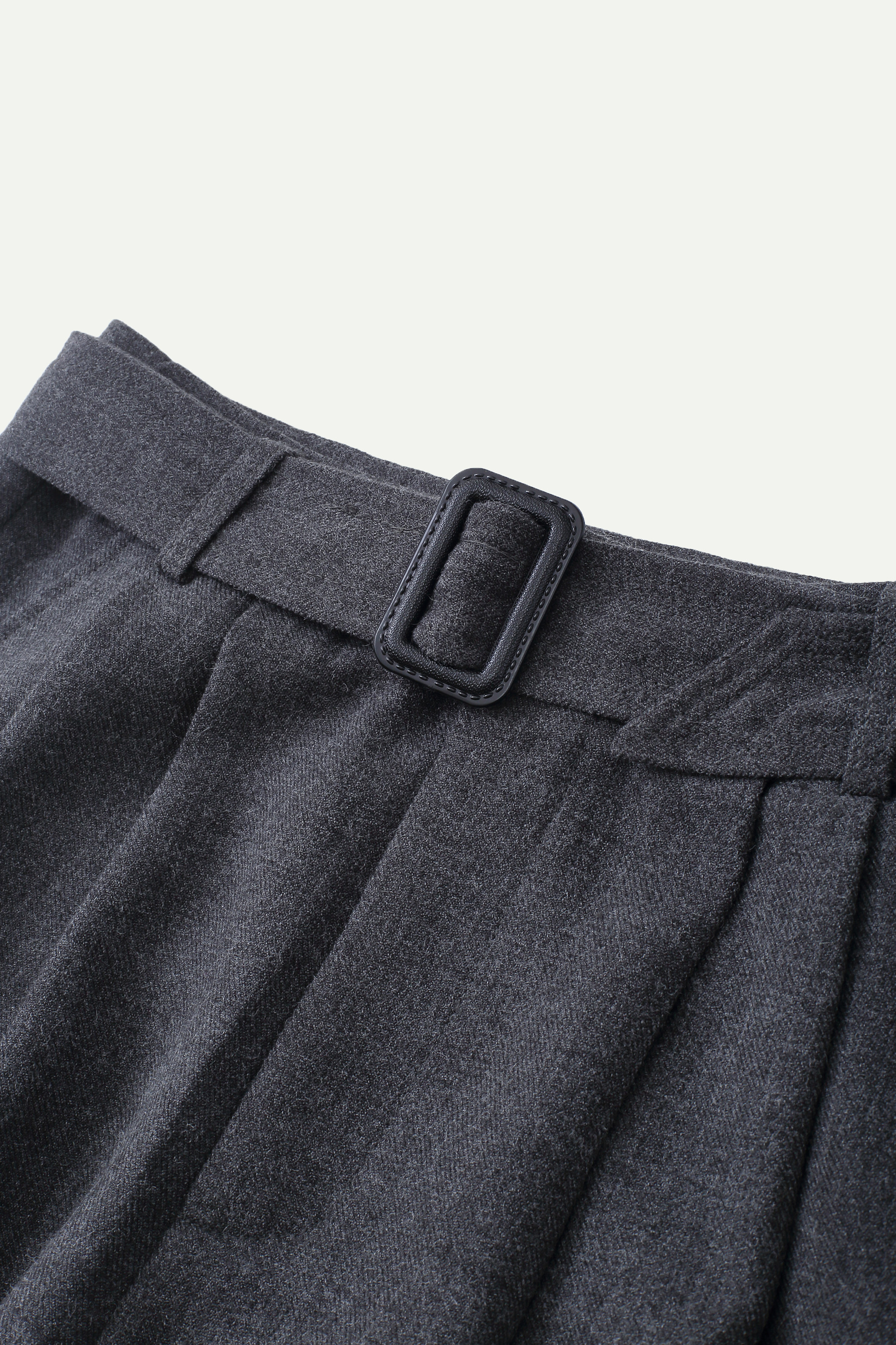 Wide-Leg Belted Pants