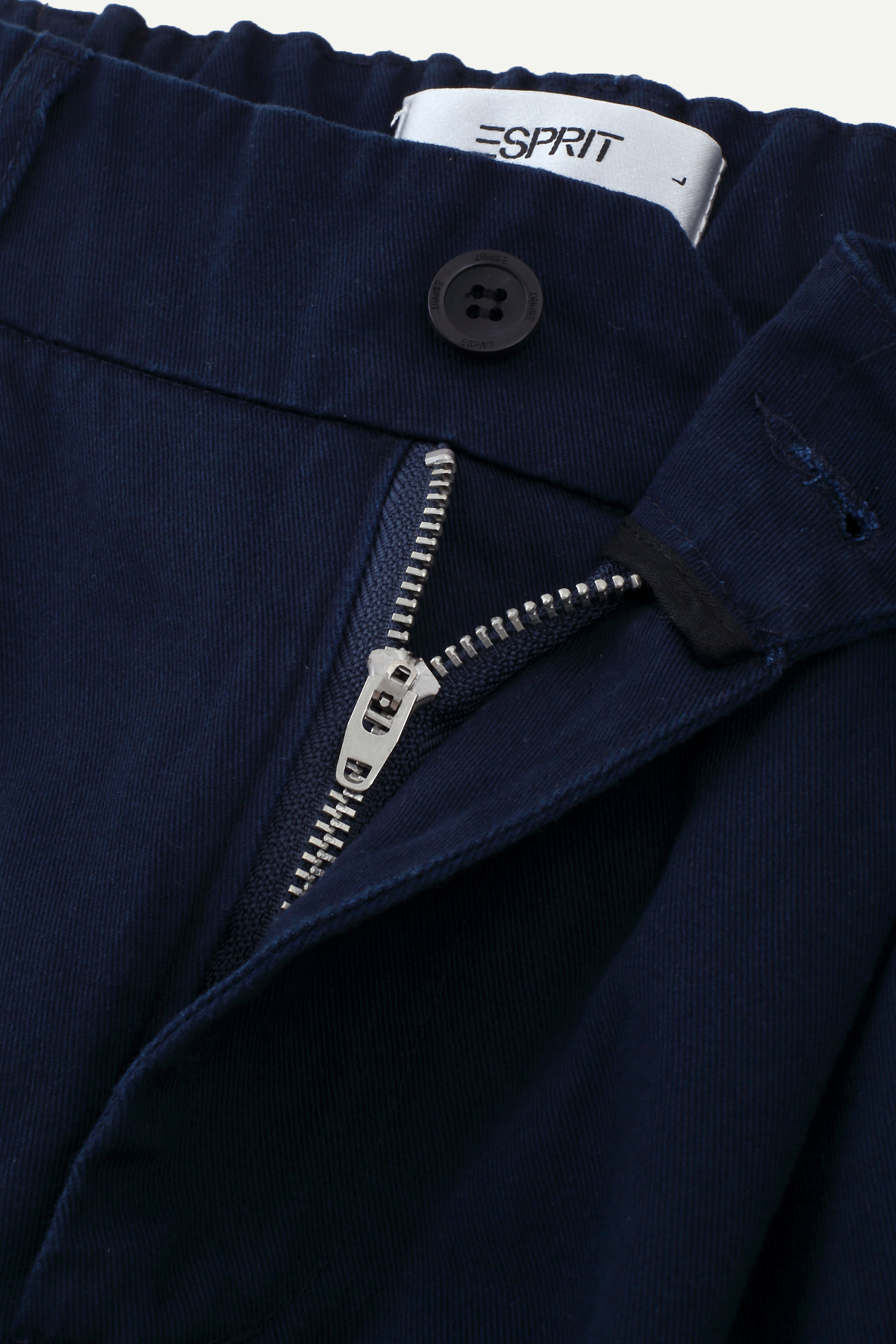 Relaxed Wide-Leg Trousers