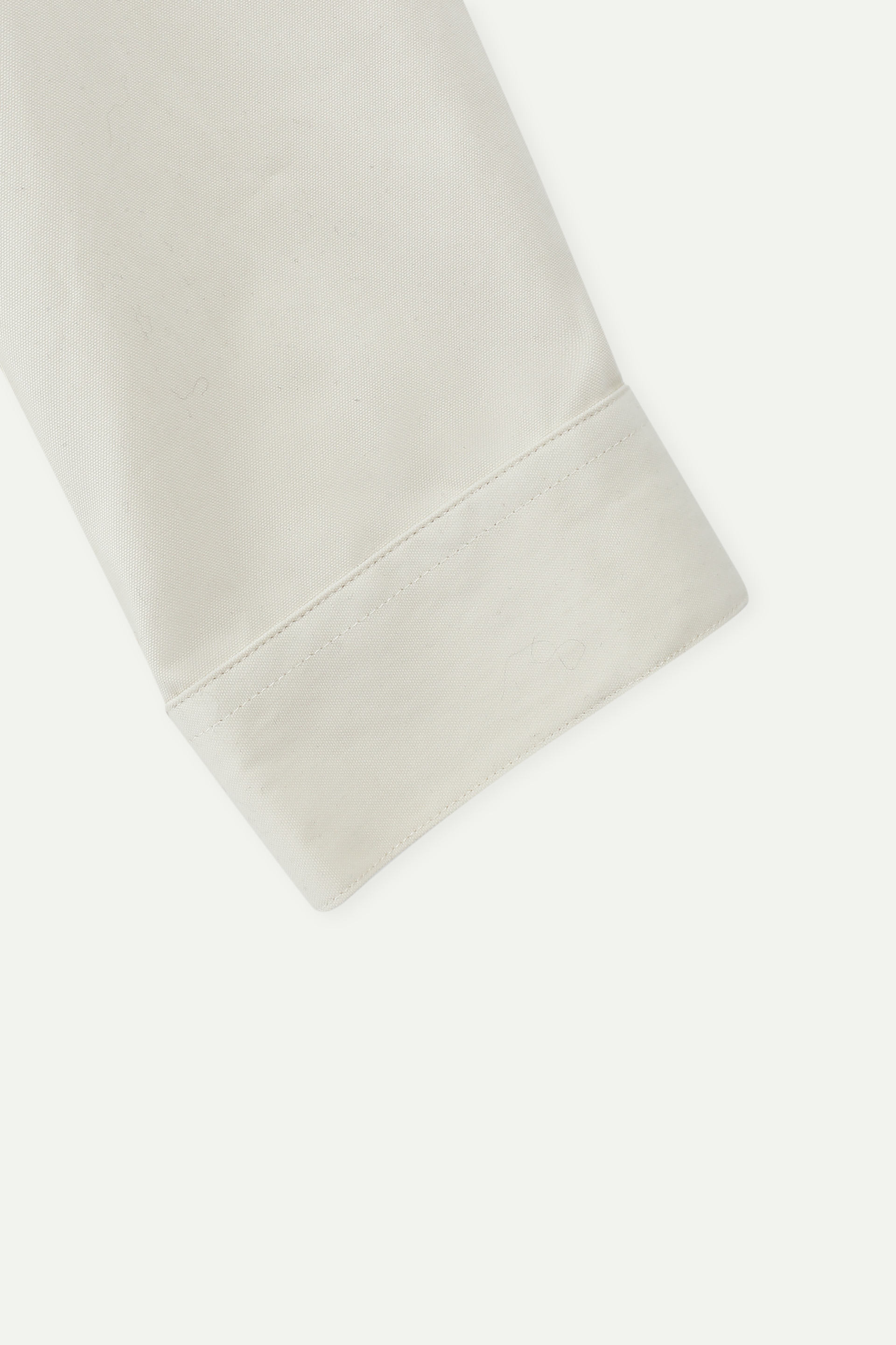 Contrast Collar Pleated Zip-Up Jacket