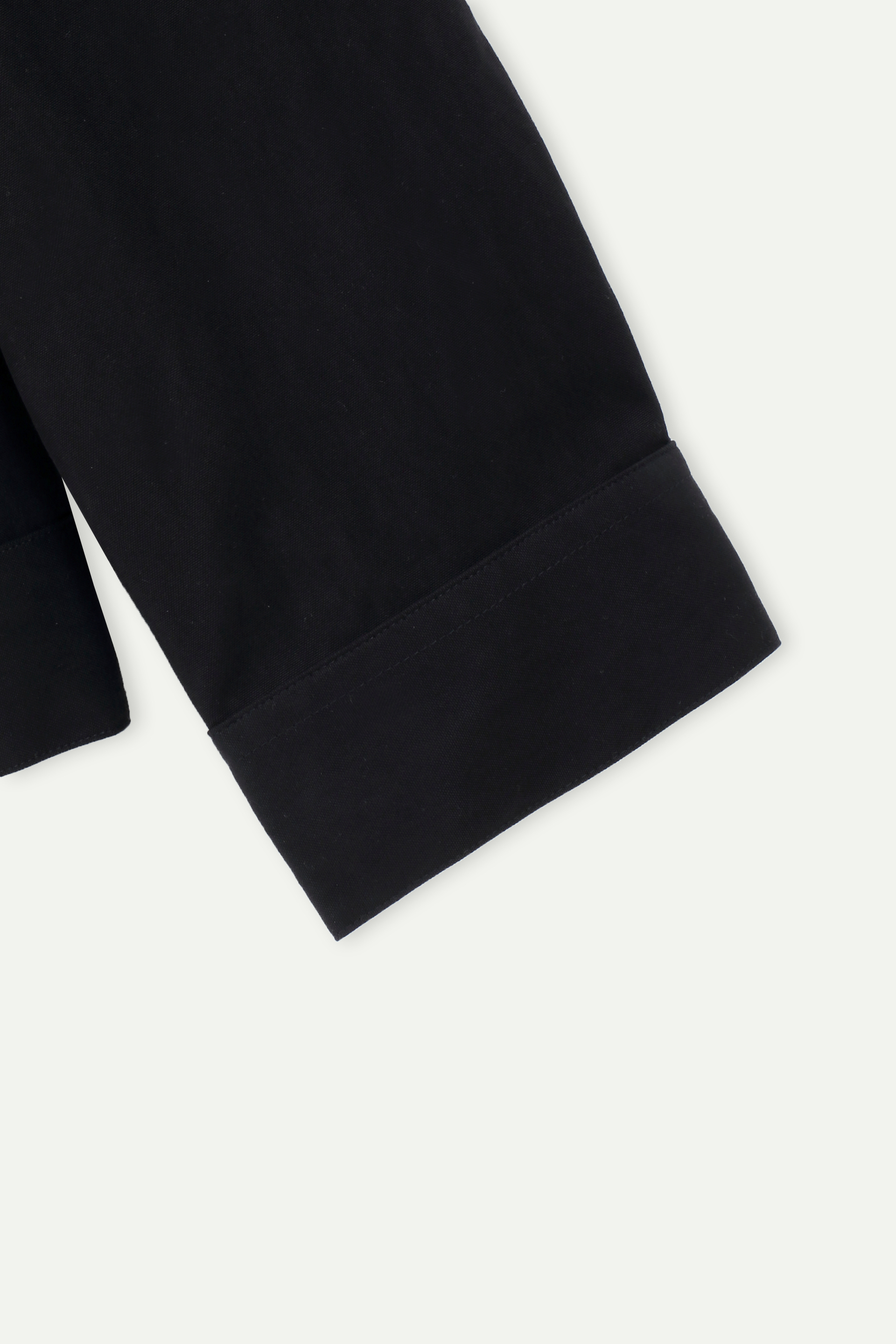 Contrast Collar Pleated Zip-Up Jacket