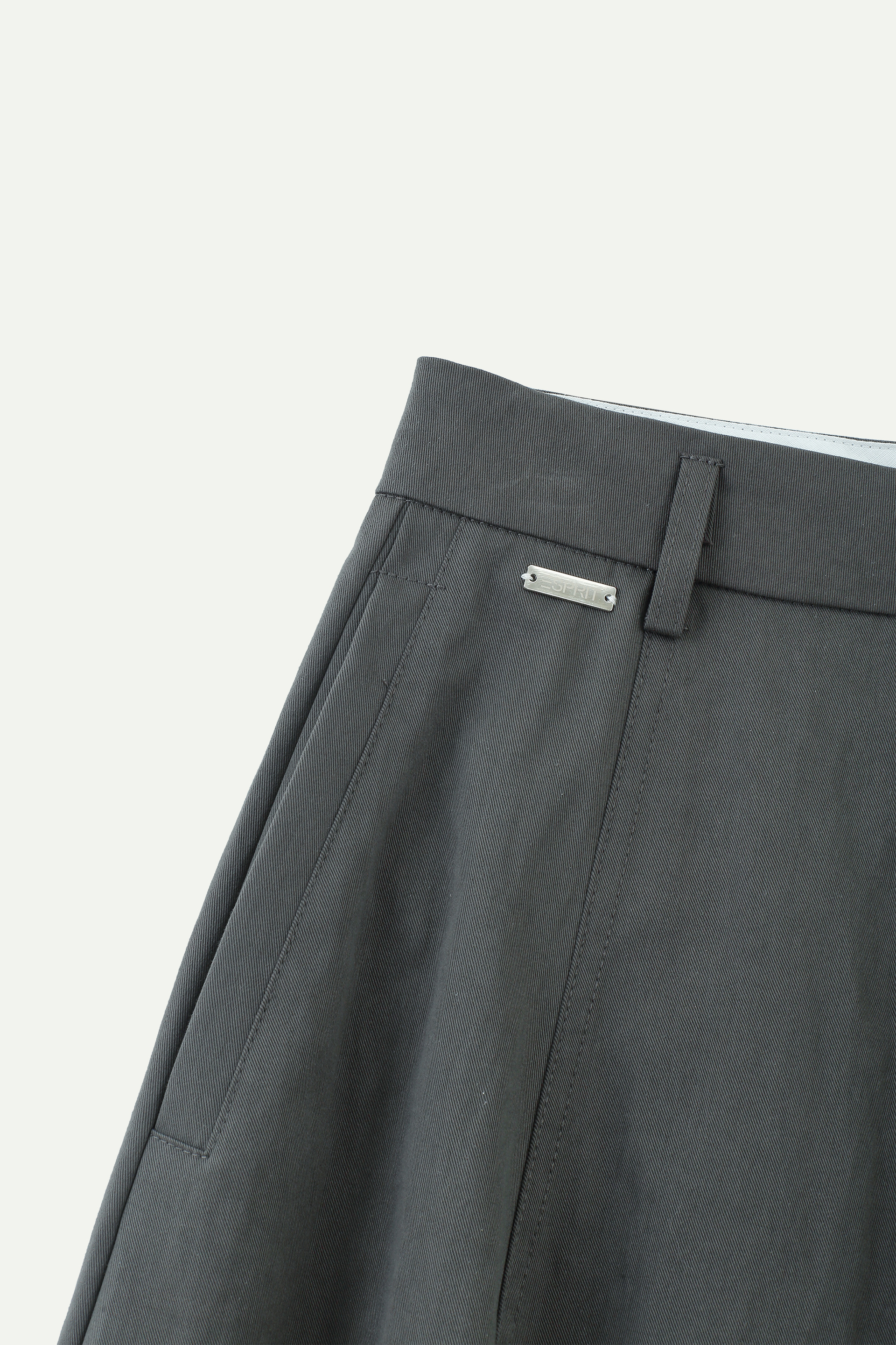 Pleated Wide-Leg Trousers