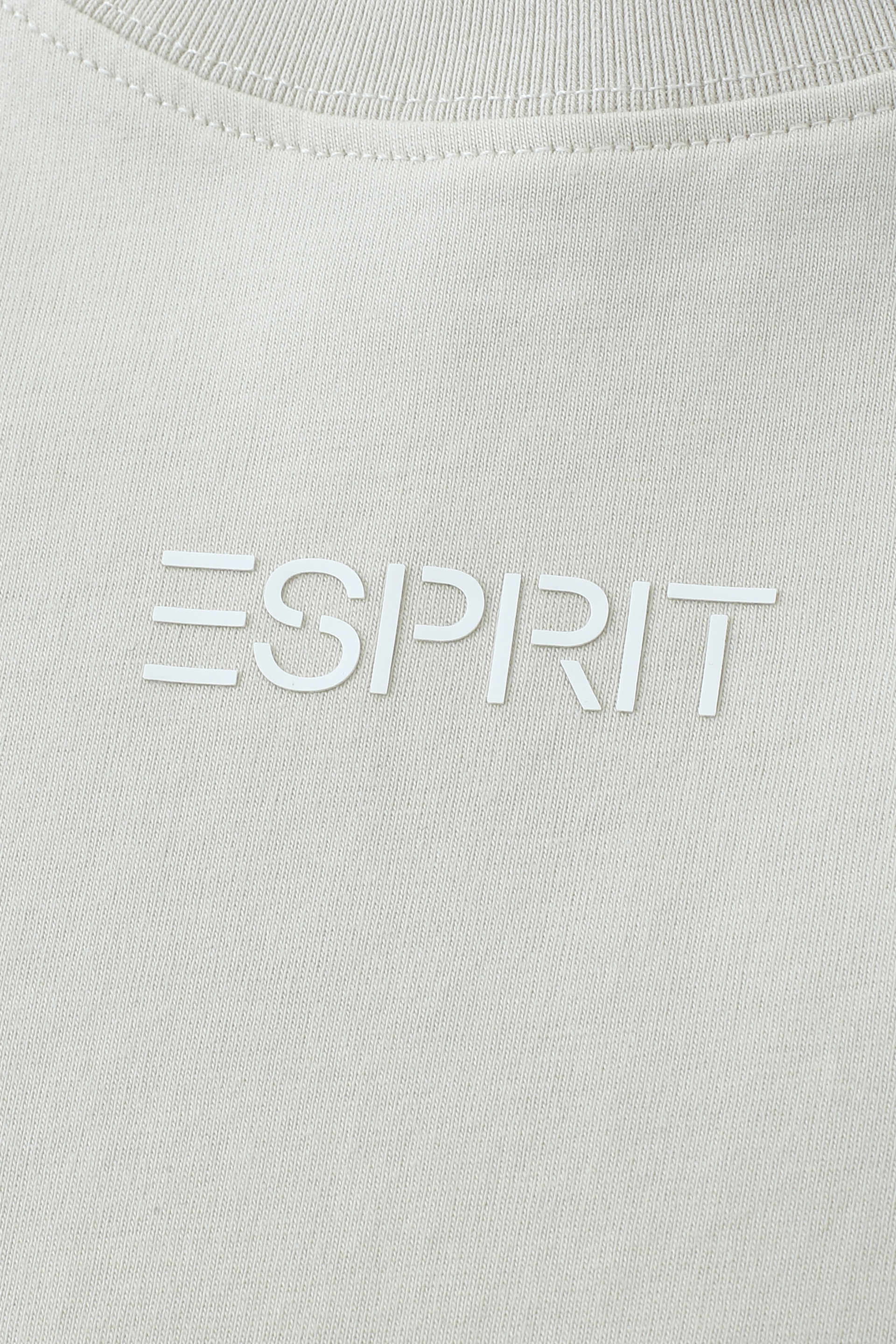 酸洗做舊小 Logo T 恤