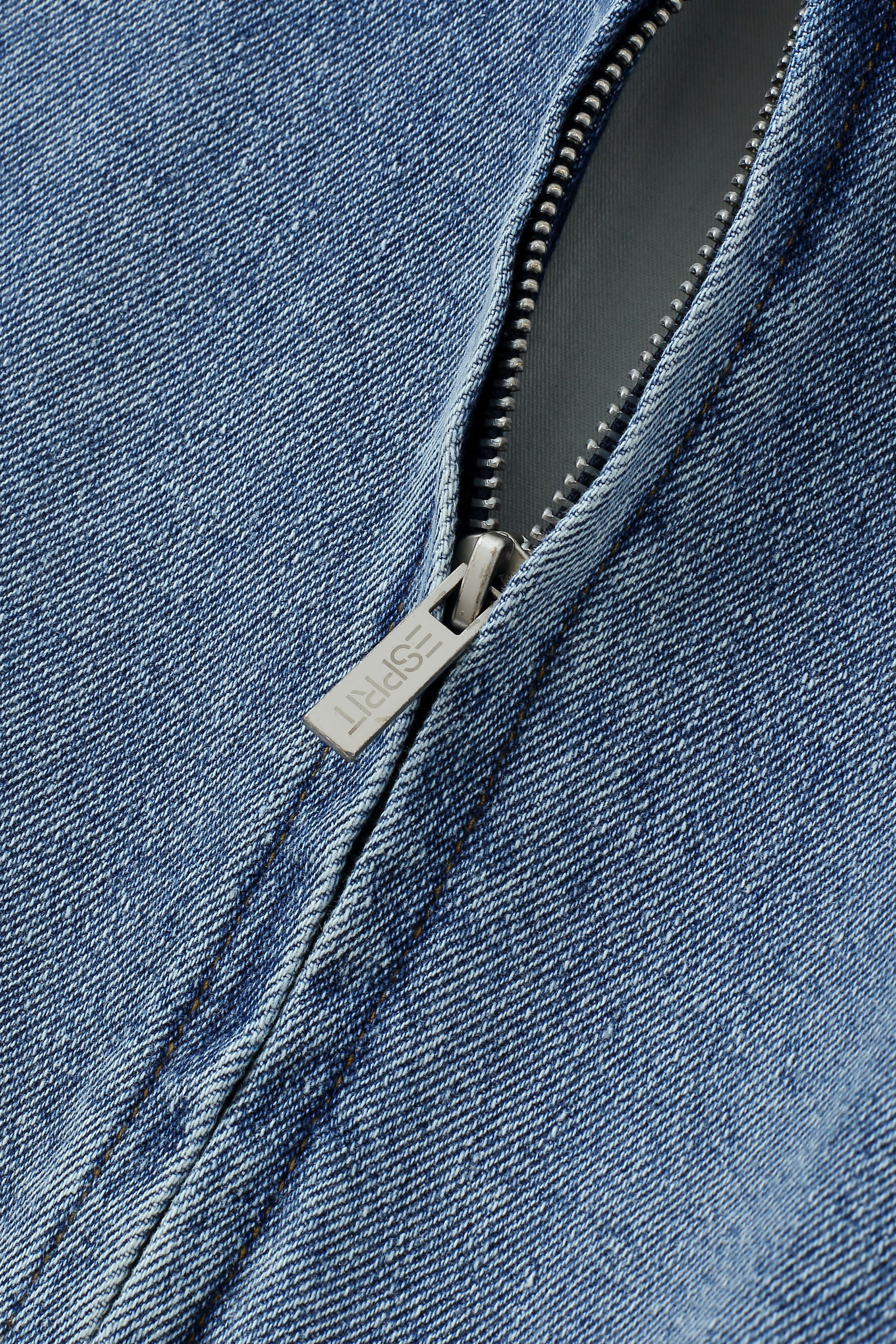 男裝燈芯絨領拉鍊牛仔外套