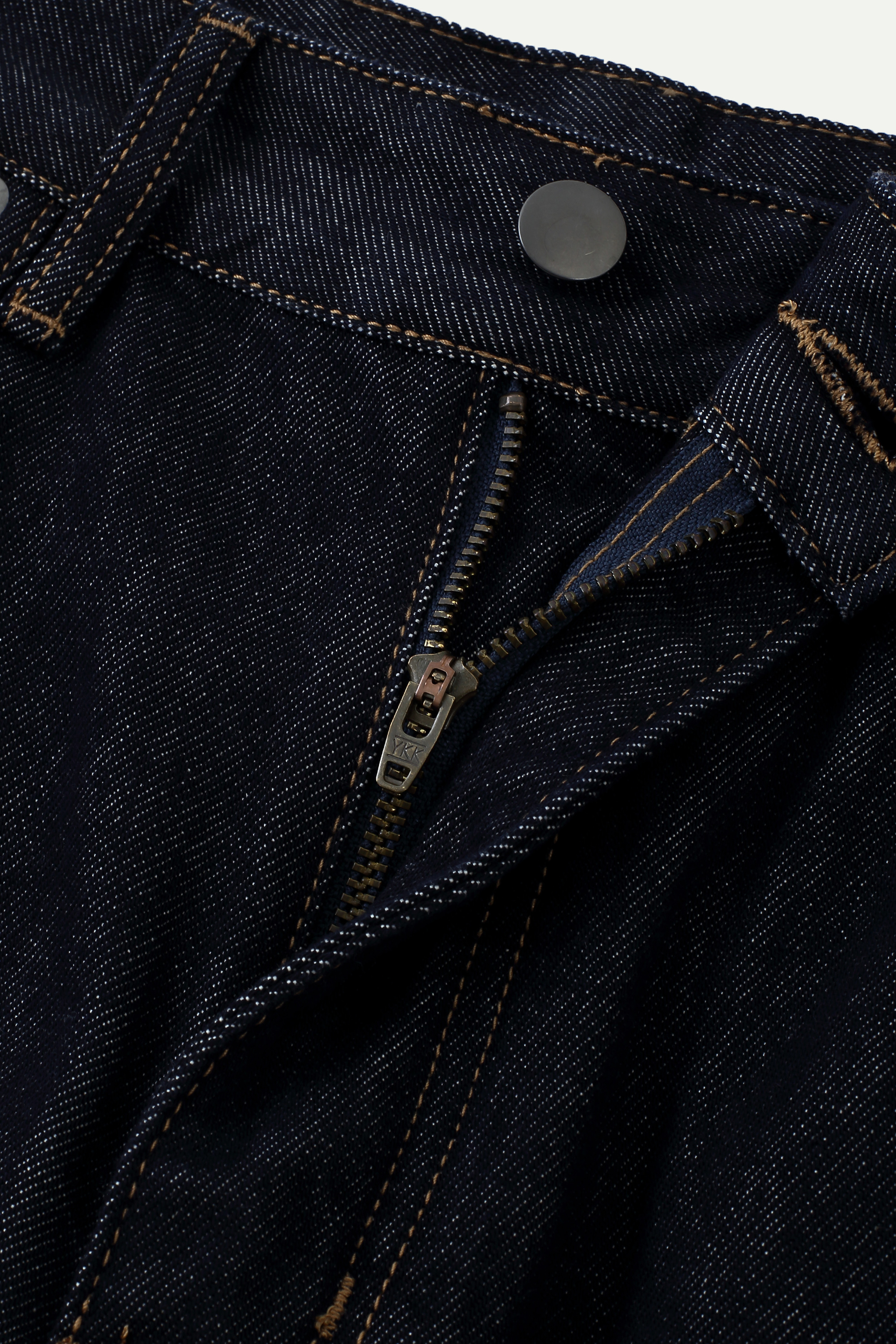 Dark Wash Balloon Leg Jeans with Suede Pocket Detail