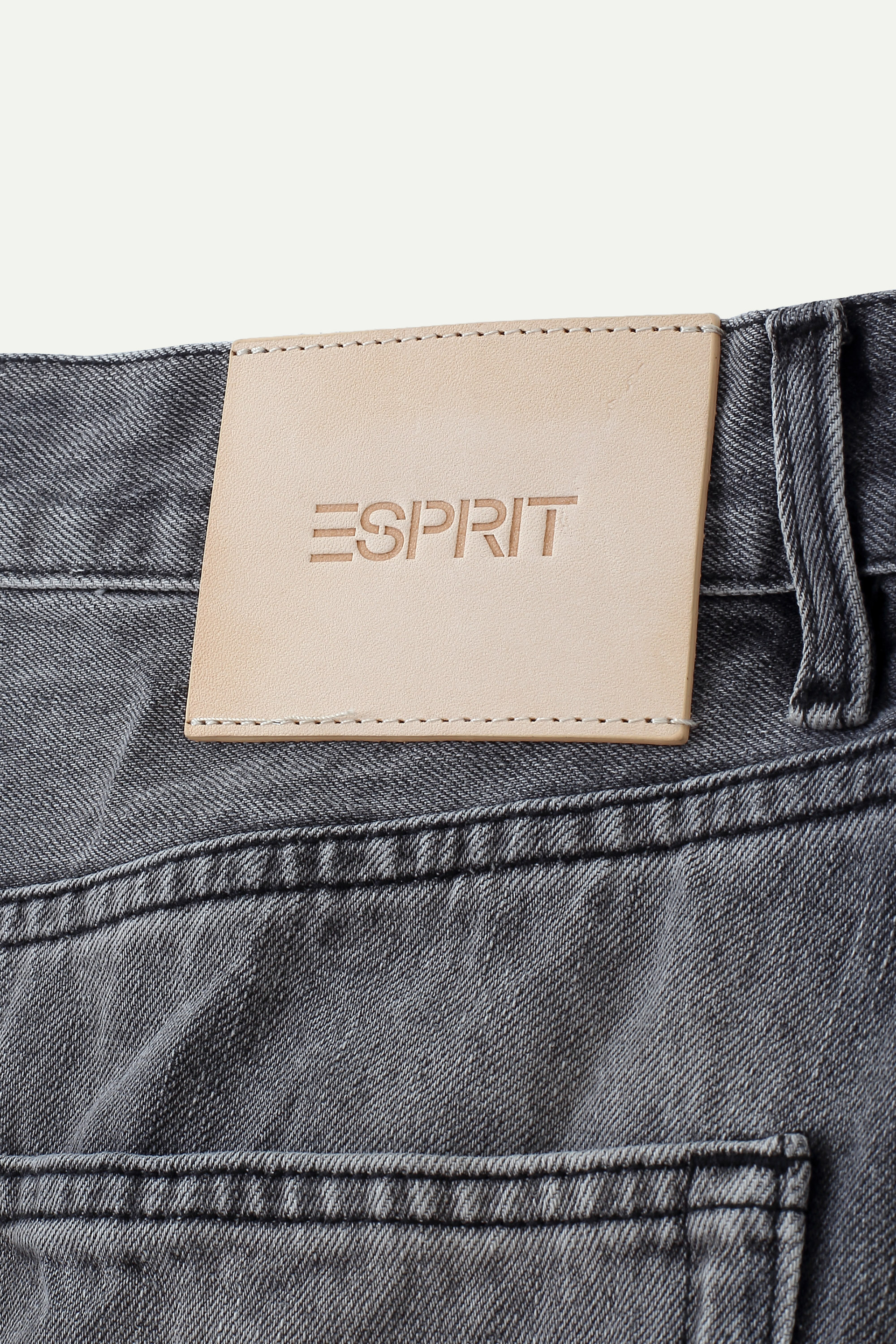 Washed Balloon Leg Jeans