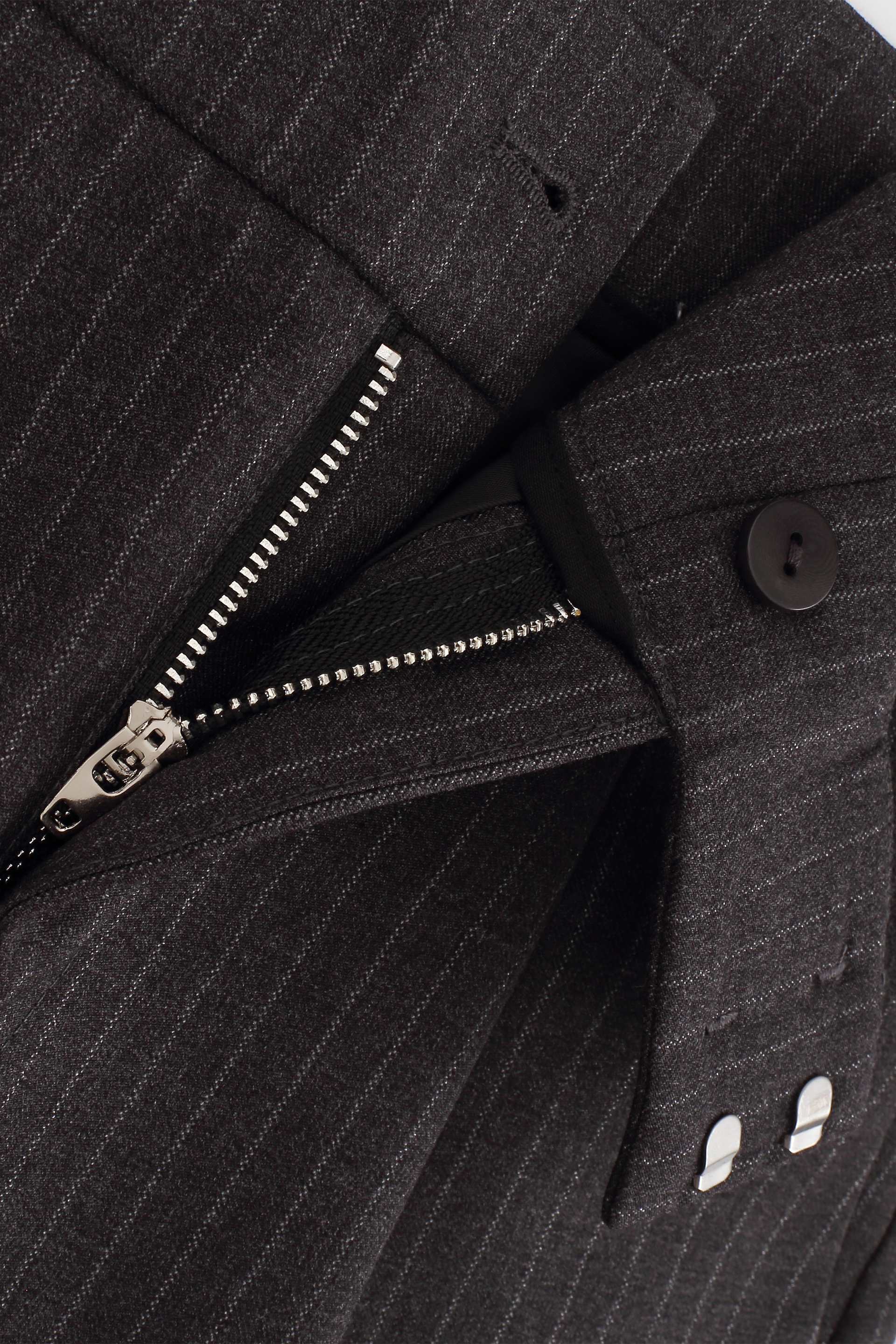 細條紋修身短裙褲