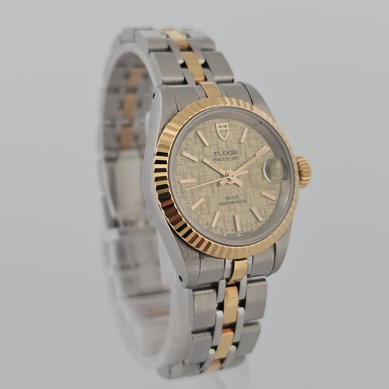 Tudor Princess Date 92513