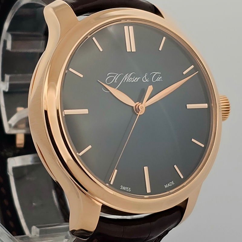 H. Moser & Cie Endeavour Centre Seconds Blue Dial Rose Gold 1343-0401