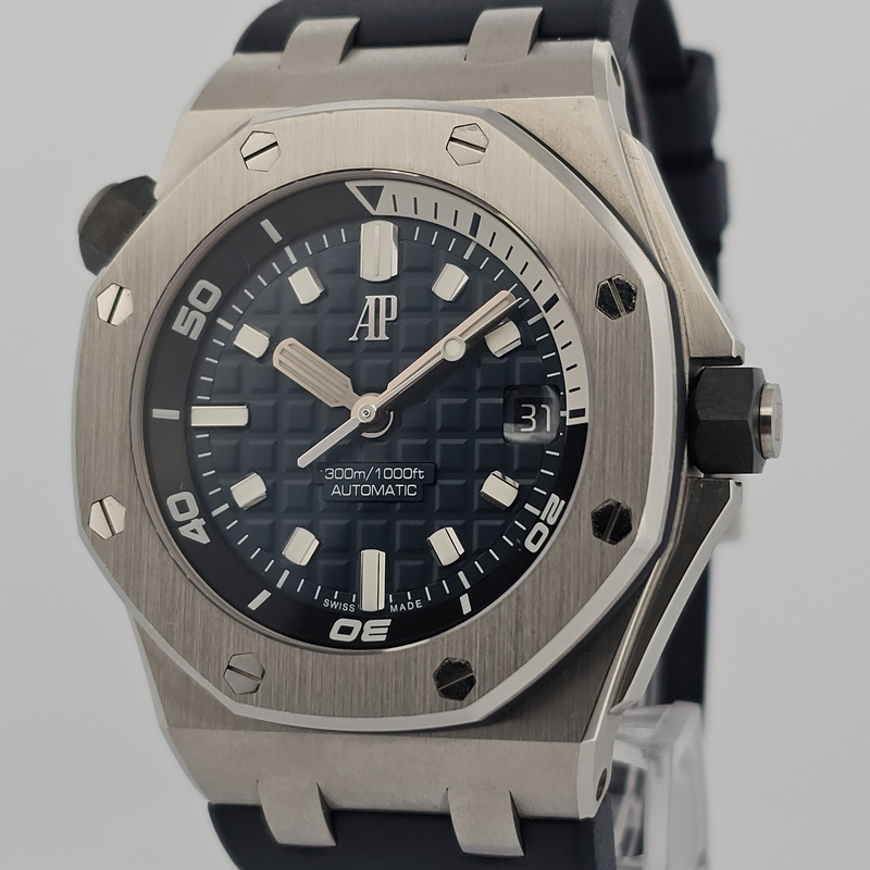 Audemars Piguet Royal Oak Offshore Diver 15720ST.OO.A027CA.01「直播價」