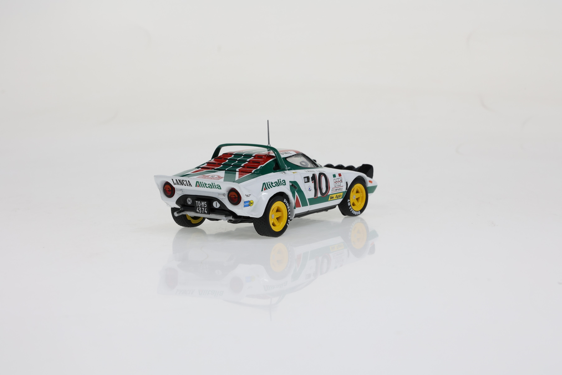 Issue 72 1:8 Lancia Stratos HF
